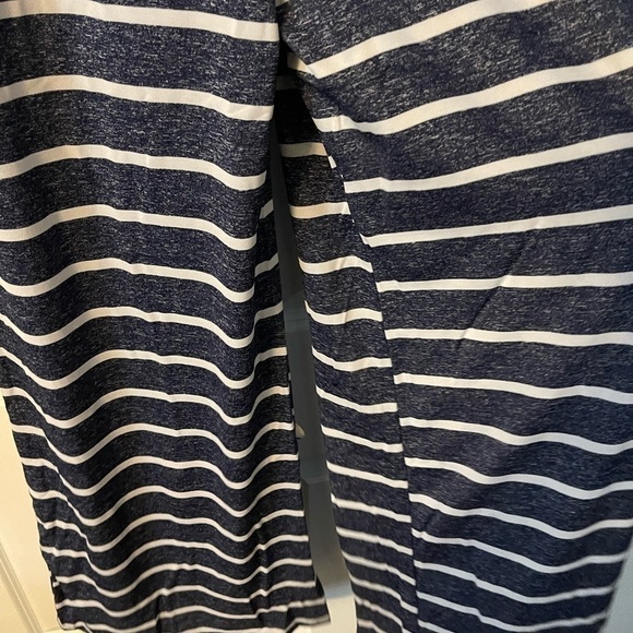 Striped jumpsuit - Picture 2 of 4